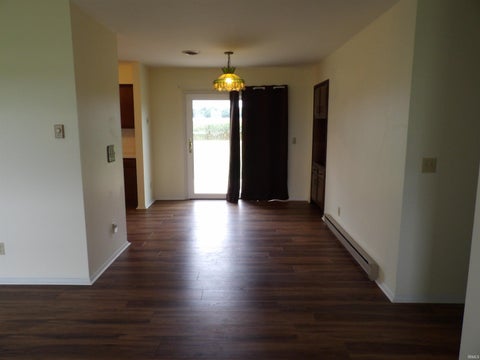 Tiny photo for 163 W 500 SOUTH Road, Peru, IN 46970 (MLS # 202639095)
