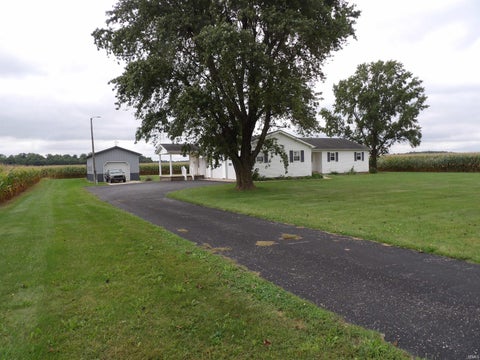 Photo of 163 W 500 SOUTH Road, Peru, IN 46970 (MLS # 202639095)