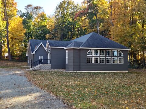 Tiny photo for 3164 N Eel River Cemetery Road, Peru, IN 46970 (MLS # 202542604)
