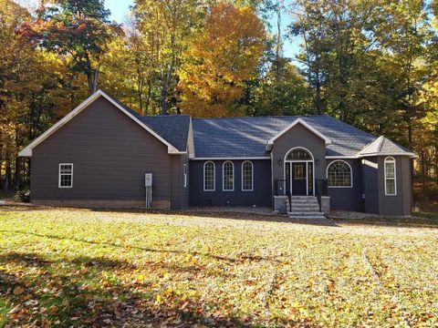 Photo of 3164 N Eel River Cemetery Road, Peru, IN 46970 (MLS # 202542604)