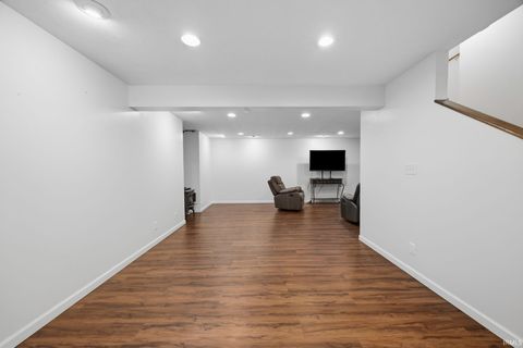 Tiny photo for 901 Rainbow Court, Lafayette, IN 47904 (MLS # 202617121)