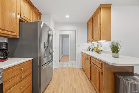Tiny photo for 901 Rainbow Court, Lafayette, IN 47904 (MLS # 202617121)