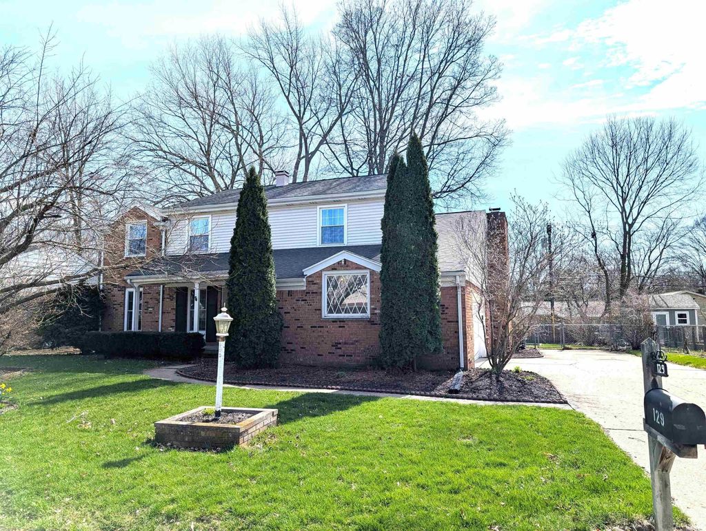 Photo of 129 Knox Drive, West Lafayette, IN 47906 (MLS # 202610078)