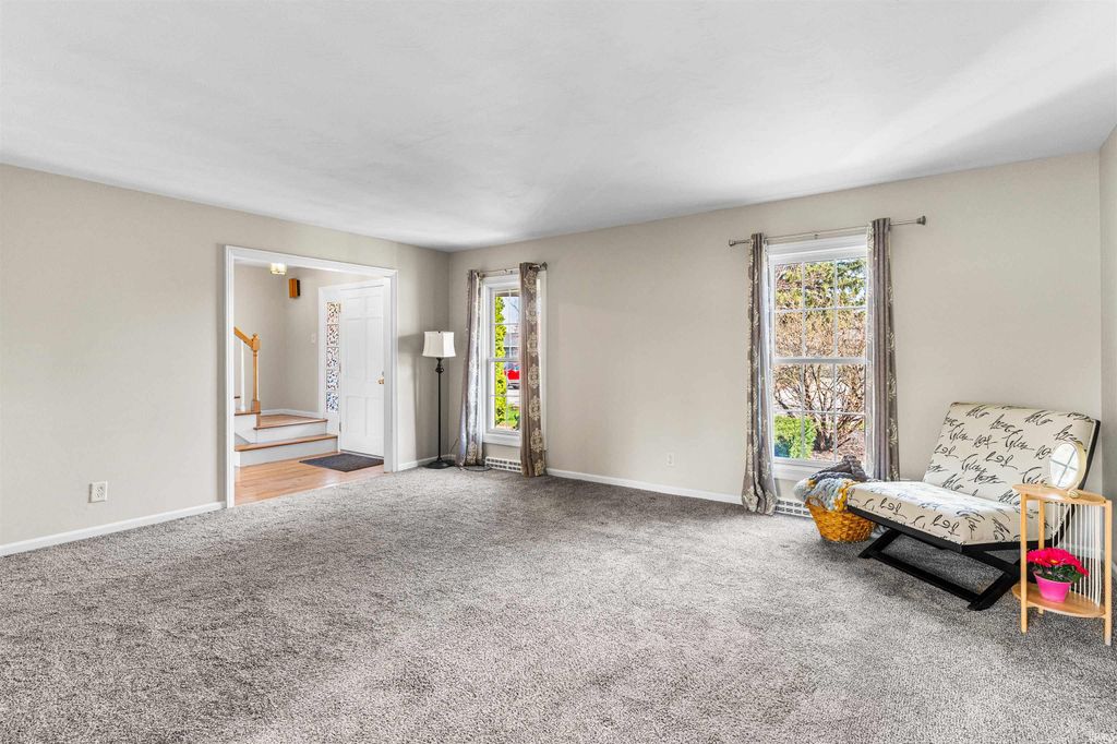 Photo of 129 Knox Drive, West Lafayette, IN 47906 (MLS # 202610078)