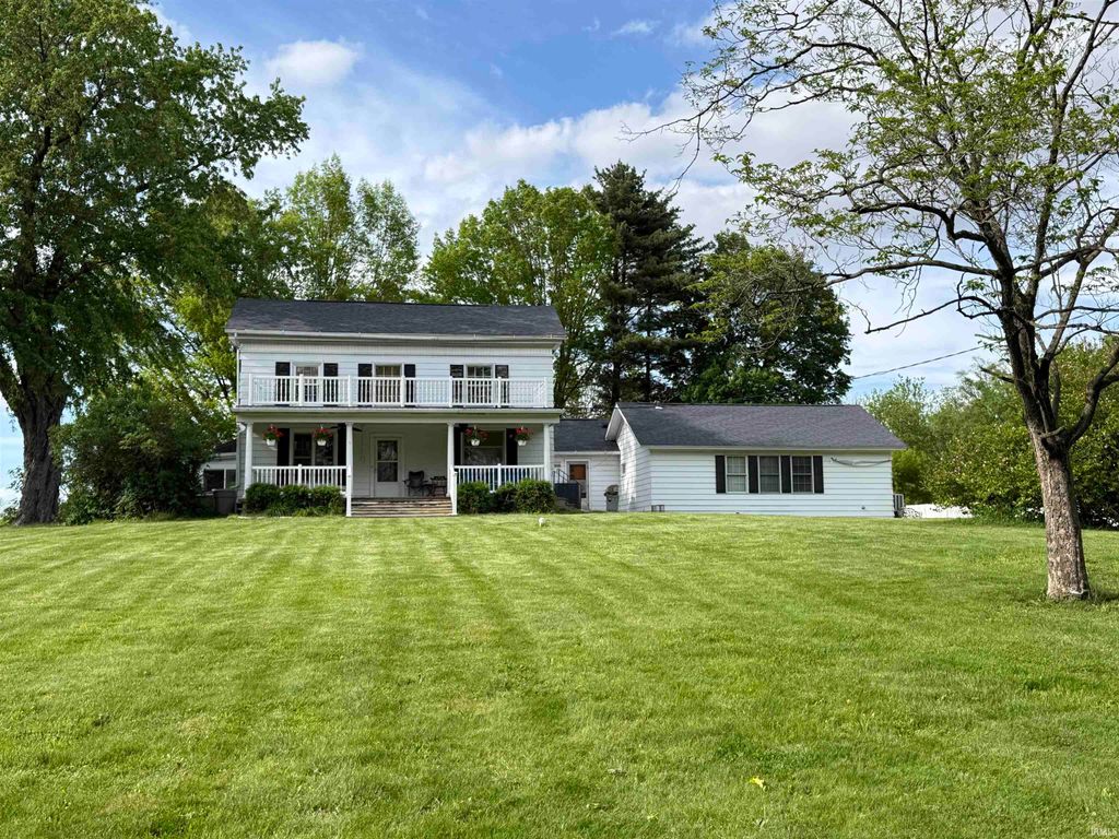 Photo of 406 W North St ST, Lagrange, IN 46761 (MLS # 202619674)