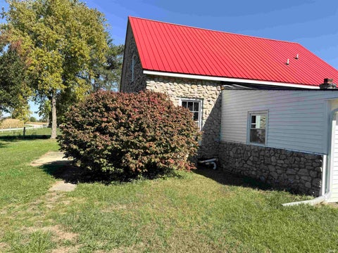 Tiny photo for 7434 N 425 Road, Alexandria, IN 46001 (MLS # 202641654)