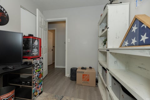 Tiny photo for 6513 Bayard Park Drive, Evansville, IN 47715 (MLS # 202644857)