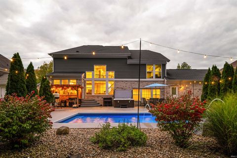 Tiny photo for 7225 Henderickson Lane, Indianapolis, IN 46237 (MLS # 202545509)