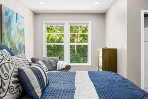 Tiny photo for 7225 Henderickson Lane, Indianapolis, IN 46237 (MLS # 202545509)