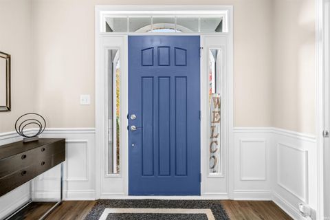 Tiny photo for 7225 Henderickson Lane, Indianapolis, IN 46237 (MLS # 202545509)