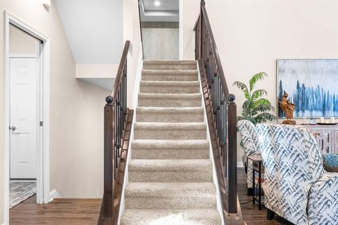 Tiny photo for 7225 Henderickson Lane, Indianapolis, IN 46237 (MLS # 202545509)