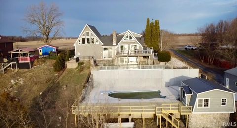 Tiny photo for 9742 N 1175 W Road, Monticello, IN 47960 (MLS # 202549631)