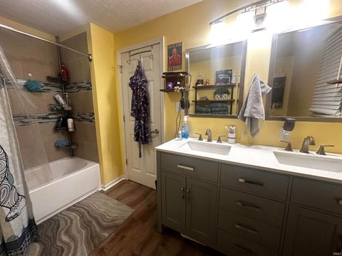 Tiny photo for 207 Grant Street, Royal Center, IN 46978 (MLS # 202546511)