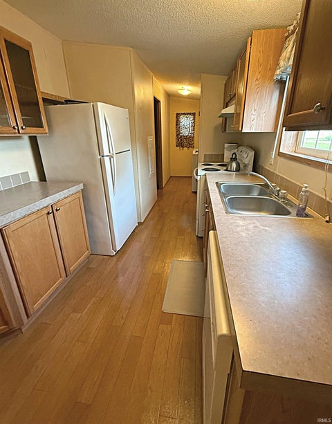 Tiny photo for 1506 North Street, Washington, IN 47501 (MLS # 202625912)