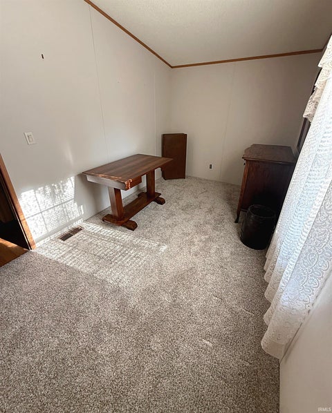 Tiny photo for 1506 North Street, Washington, IN 47501 (MLS # 202625912)