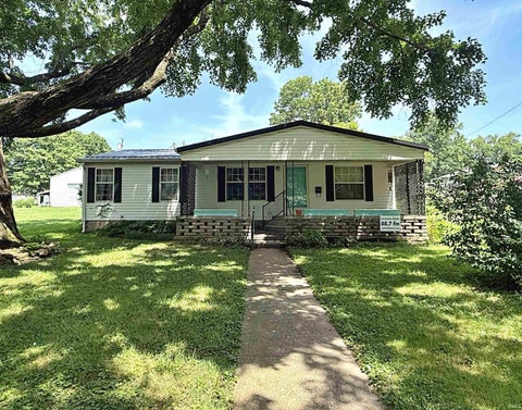Photo of 1506 North Street, Washington, IN 47501 (MLS # 202625912)
