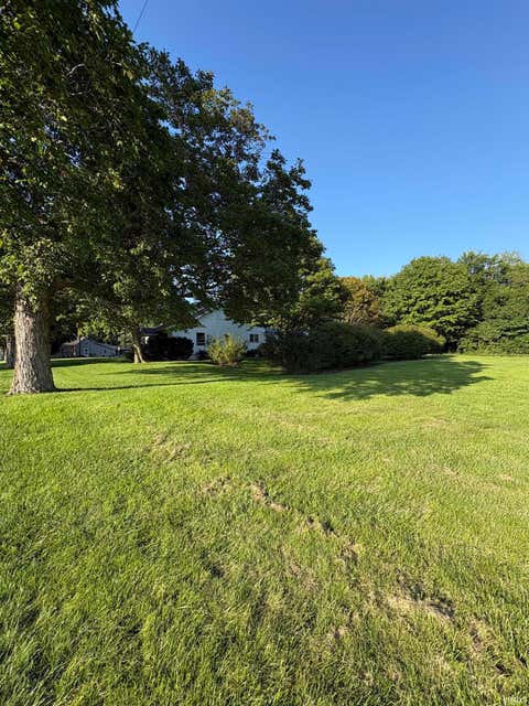 Tiny photo for 705 S Logan Street, Kewanna, IN 46939 (MLS # 202634534)