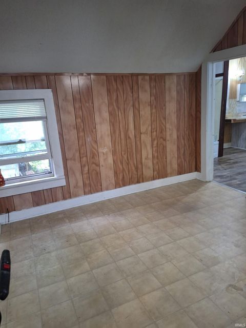 Tiny photo for 59 W Riverside Drive #Upper, Peru, IN 46970 (MLS # 202521607)