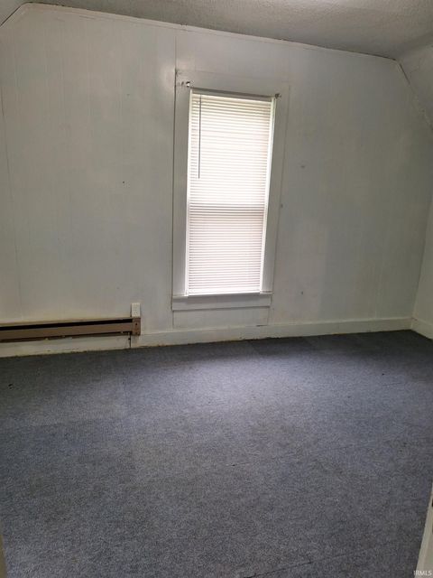 Tiny photo for 59 W Riverside Drive #Upper, Peru, IN 46970 (MLS # 202521607)