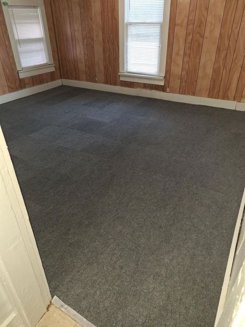 Tiny photo for 59 W Riverside Drive #Upper, Peru, IN 46970 (MLS # 202521607)