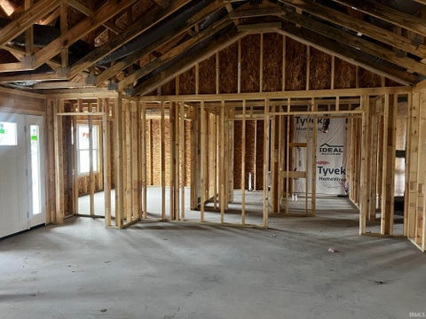 Tiny photo for 502 E Ohio Street, Converse, IN 46919 (MLS # 202639212)