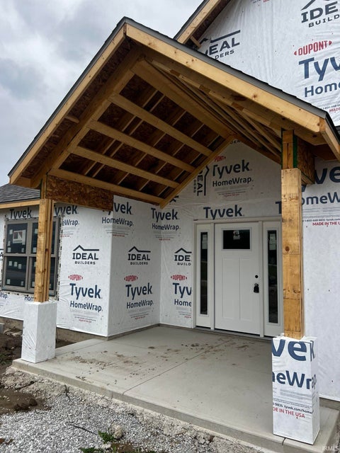 Tiny photo for 502 E Ohio Street, Converse, IN 46919 (MLS # 202639212)