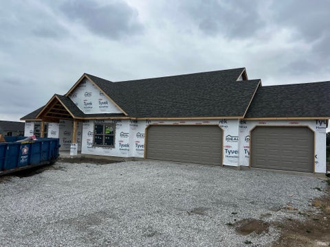 Photo of 502 E Ohio Street, Converse, IN 46919 (MLS # 202639212)