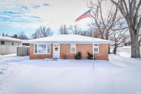 Photo of 603 E Adams Avenue, Chandler, IN 47610 (MLS # 202602930)