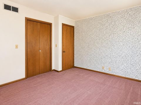 Tiny photo for 10 Green Hills Court, Greentown, IN 46936 (MLS # 202625576)