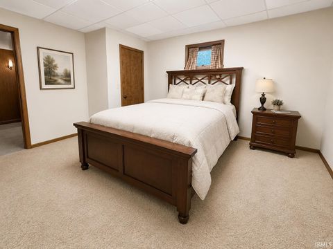 Tiny photo for 10 Green Hills Court, Greentown, IN 46936 (MLS # 202625576)