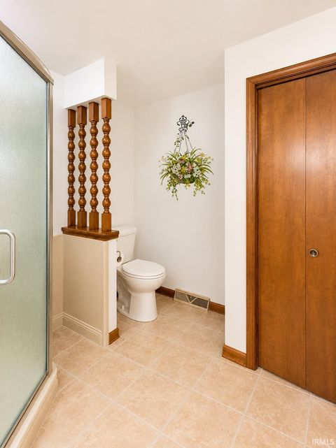 Tiny photo for 10 Green Hills Court, Greentown, IN 46936 (MLS # 202625576)