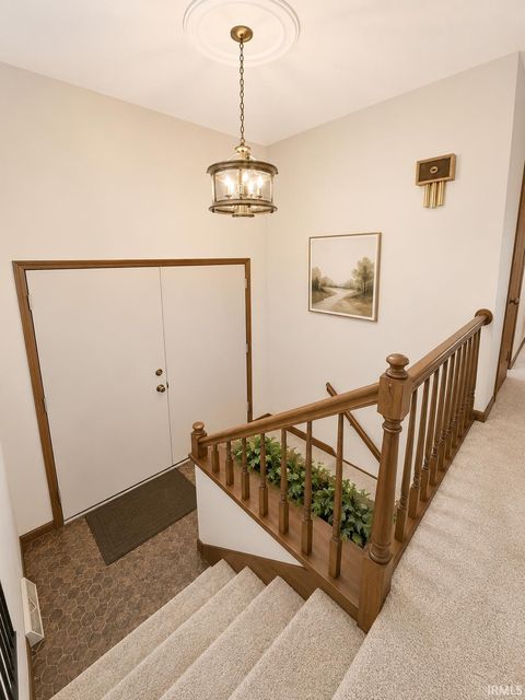 Tiny photo for 10 Green Hills Court, Greentown, IN 46936 (MLS # 202625576)