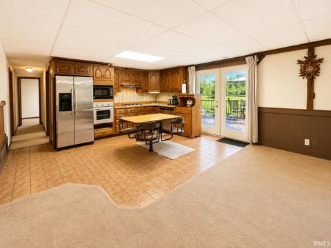 Tiny photo for 10 Green Hills Court, Greentown, IN 46936 (MLS # 202625576)