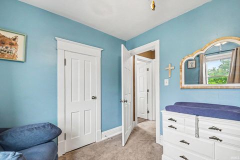 Tiny photo for 115 E 11th Street, Mishawaka, IN 46544 (MLS # 202617555)