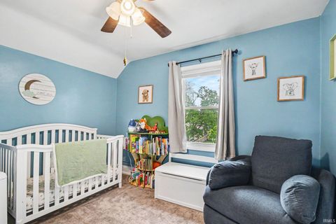 Tiny photo for 115 E 11th Street, Mishawaka, IN 46544 (MLS # 202617555)