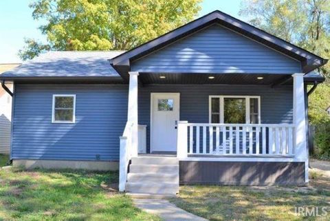 Photo of 124 N Bryan Avenue, Bloomington, IN 47408 (MLS # 202610978)