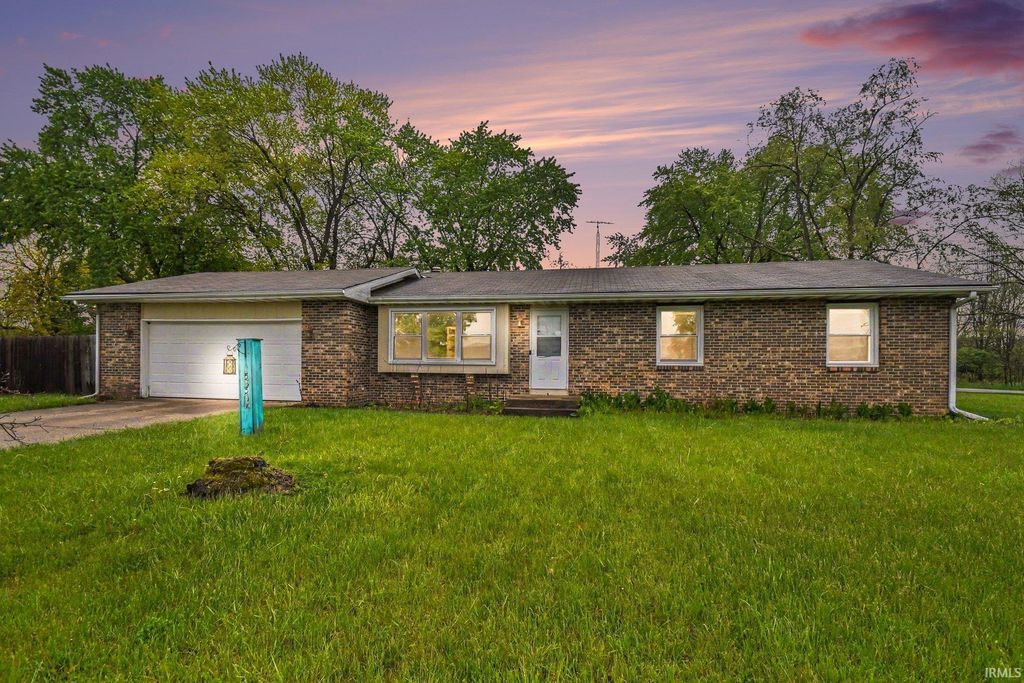 Photo of 58587 Concordia Court, Elkhart, IN 46517 (MLS # 202616231)