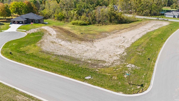 1913 GOLFVIEW DR # 110, AUBURN, IN 46706 - Image 390fd4e2a0a8eb2a7a726a475f23e8c4/2841934442