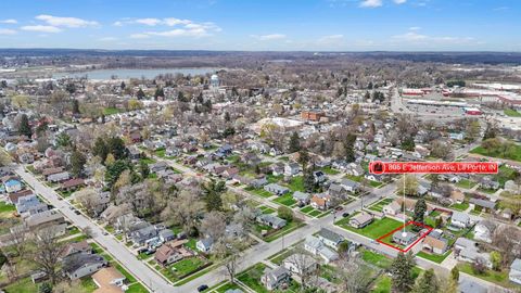 Tiny photo for 805 E Jefferson Avenue, LaPorte, IN 46350 (MLS # 202613710)