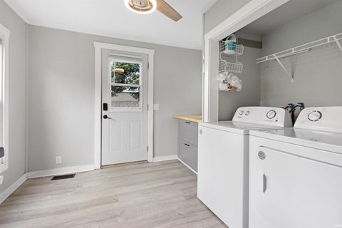 Tiny photo for 805 E Jefferson Avenue, LaPorte, IN 46350 (MLS # 202613710)