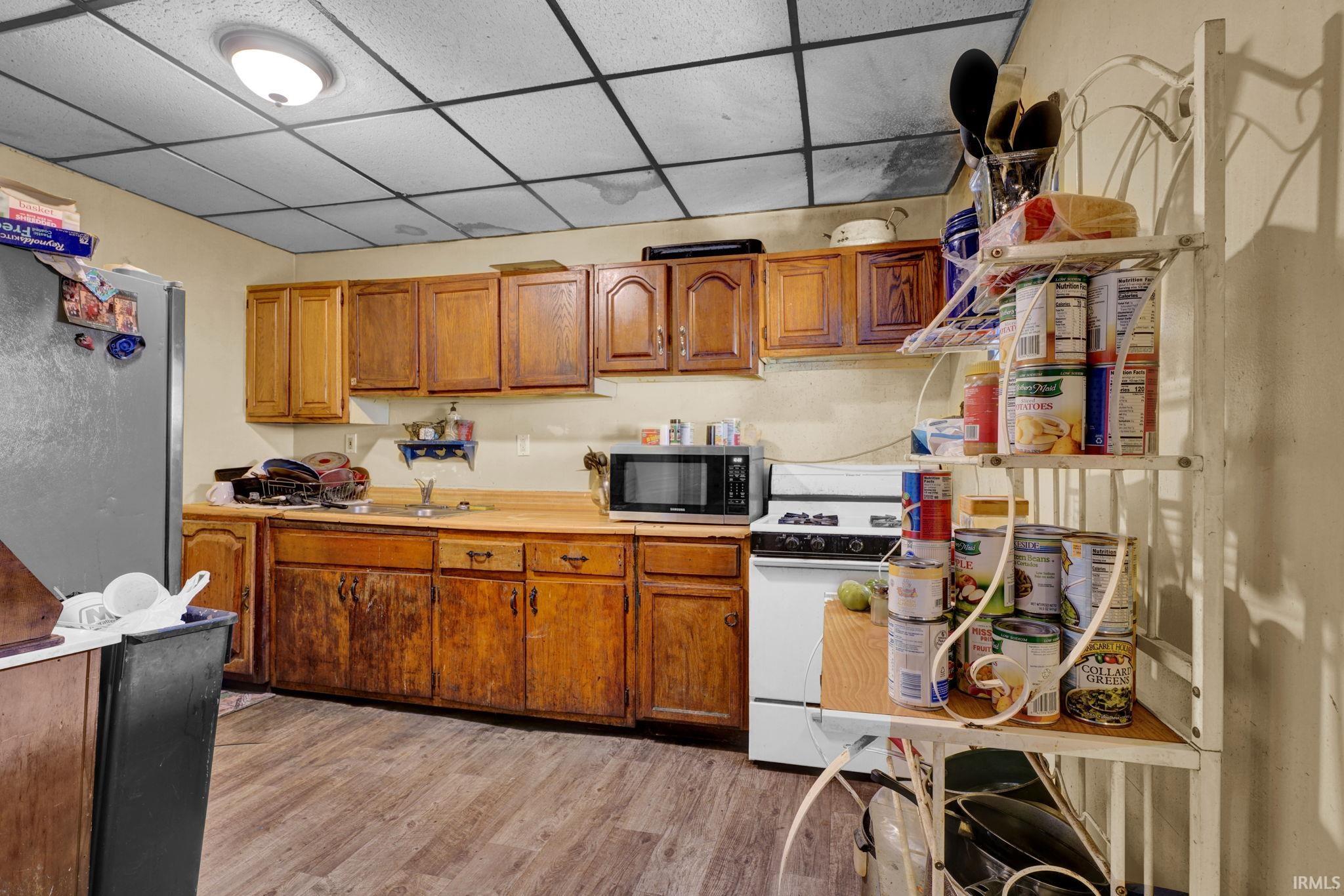 Evansville, Indiana 47711, United States, 3 Bedrooms Bedrooms, ,3 BathroomsBathrooms,Residential,Active,231714