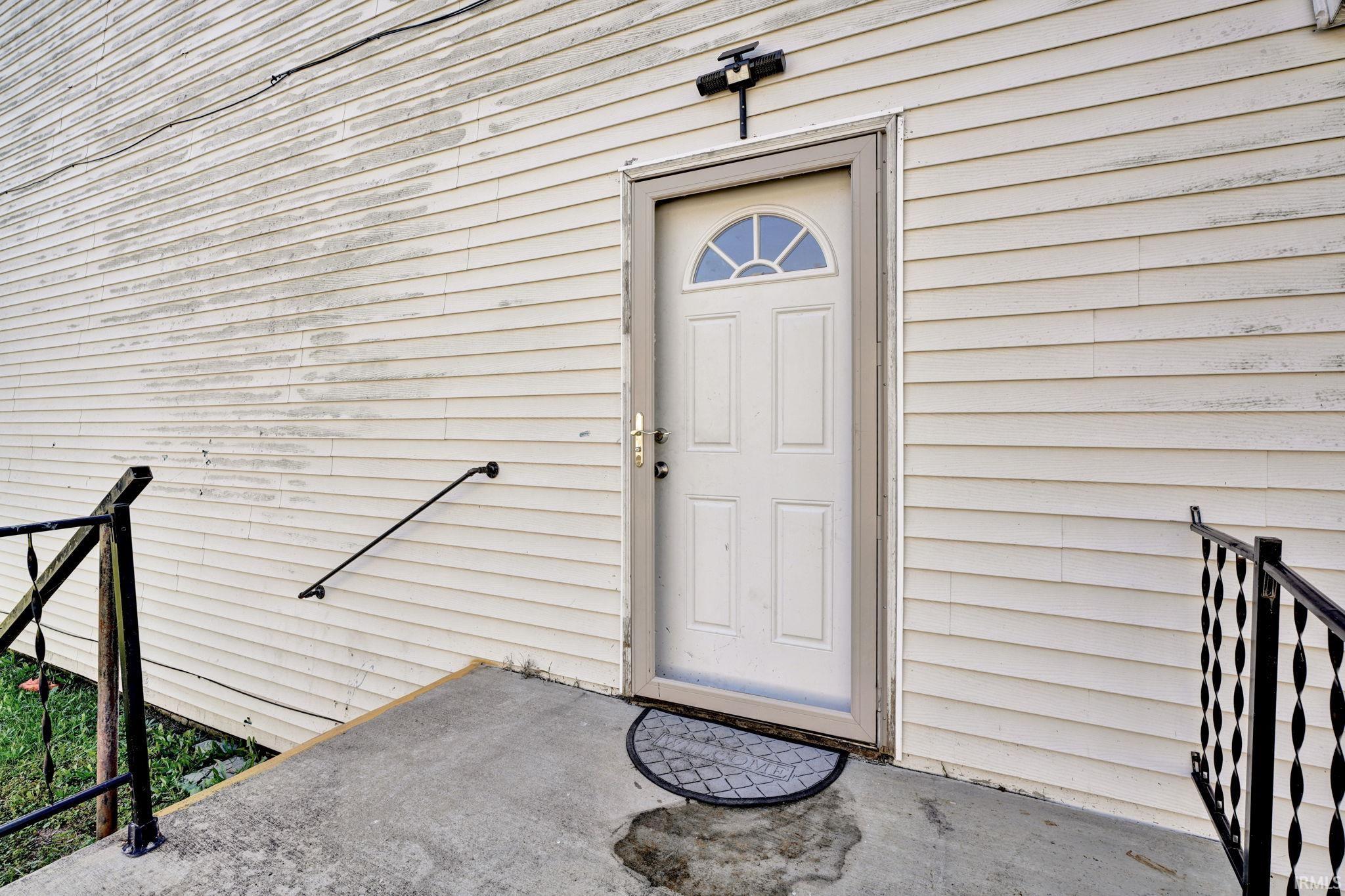 Evansville, Indiana 47711, United States, 3 Bedrooms Bedrooms, ,3 BathroomsBathrooms,Residential,Active,231714