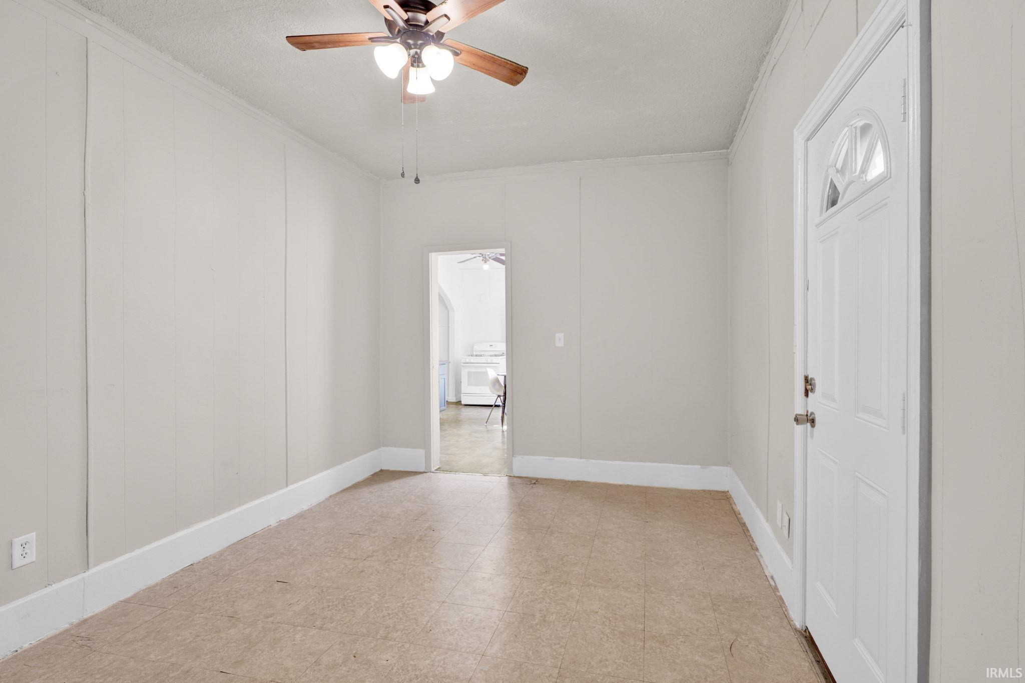 Evansville, Indiana 47711, United States, 3 Bedrooms Bedrooms, ,3 BathroomsBathrooms,Residential,Active,231714