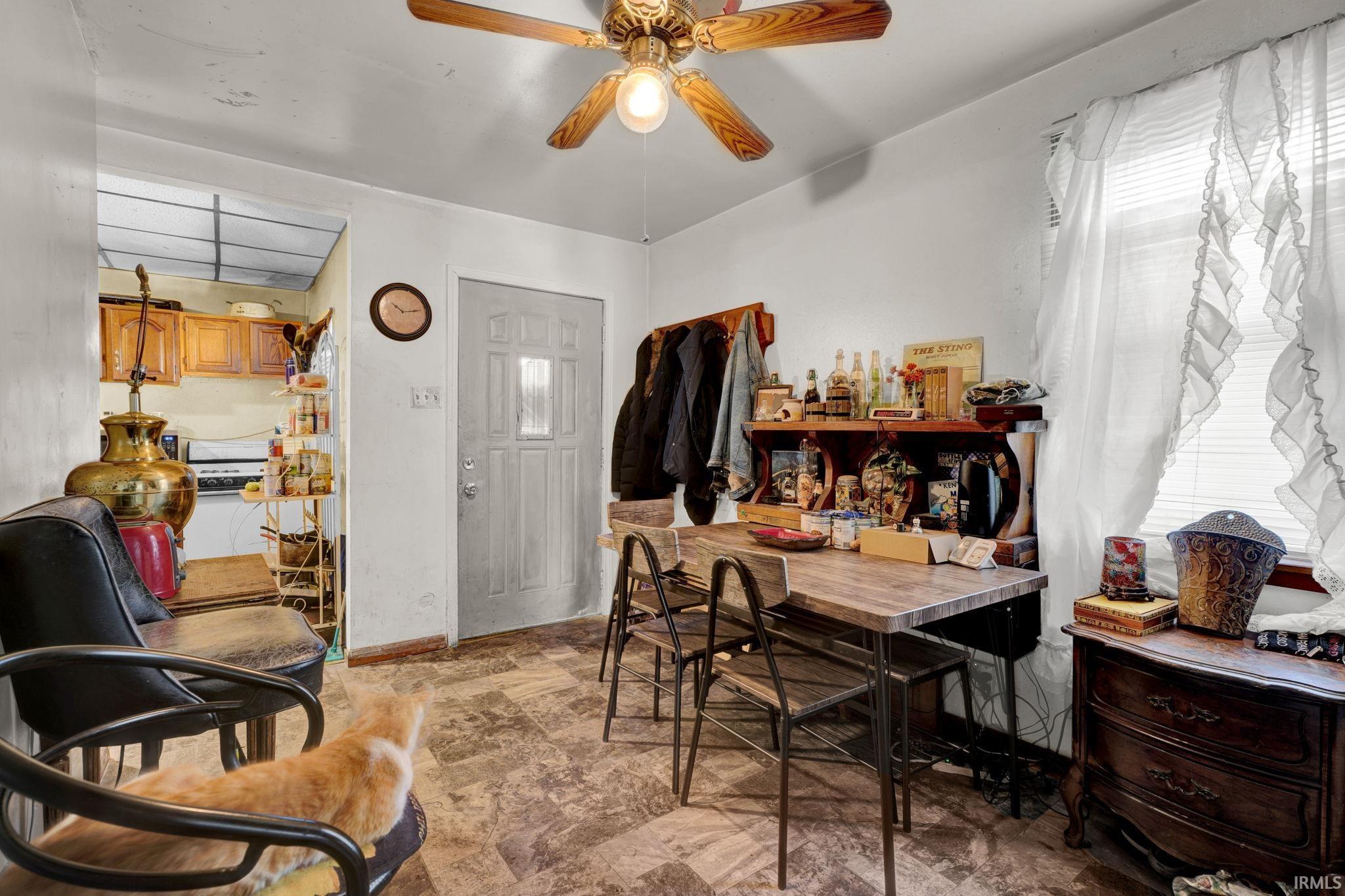 Evansville, Indiana 47711, United States, 3 Bedrooms Bedrooms, ,3 BathroomsBathrooms,Residential,Active,231714