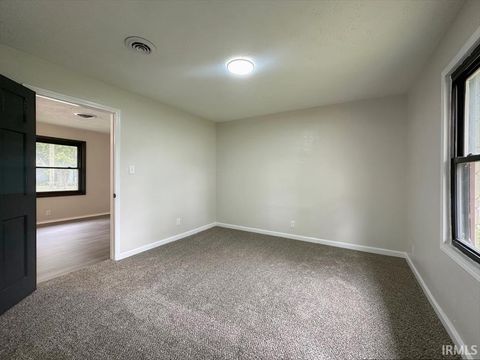 Tiny photo for 2329 N DELPHOS Street, Kokomo, IN 46901 (MLS # 202538916)