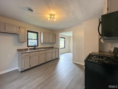 Tiny photo for 2329 N DELPHOS Street, Kokomo, IN 46901 (MLS # 202538916)