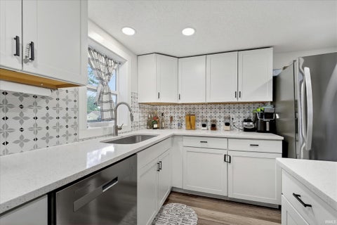 Tiny photo for 355 Blinn Avenue, Frankfort, IN 46041 (MLS # 202622416)
