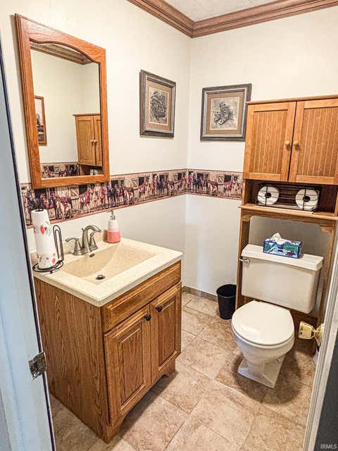 Tiny photo for 209 W Huntington St, Montpelier, IN 47359 (MLS # 202615099)