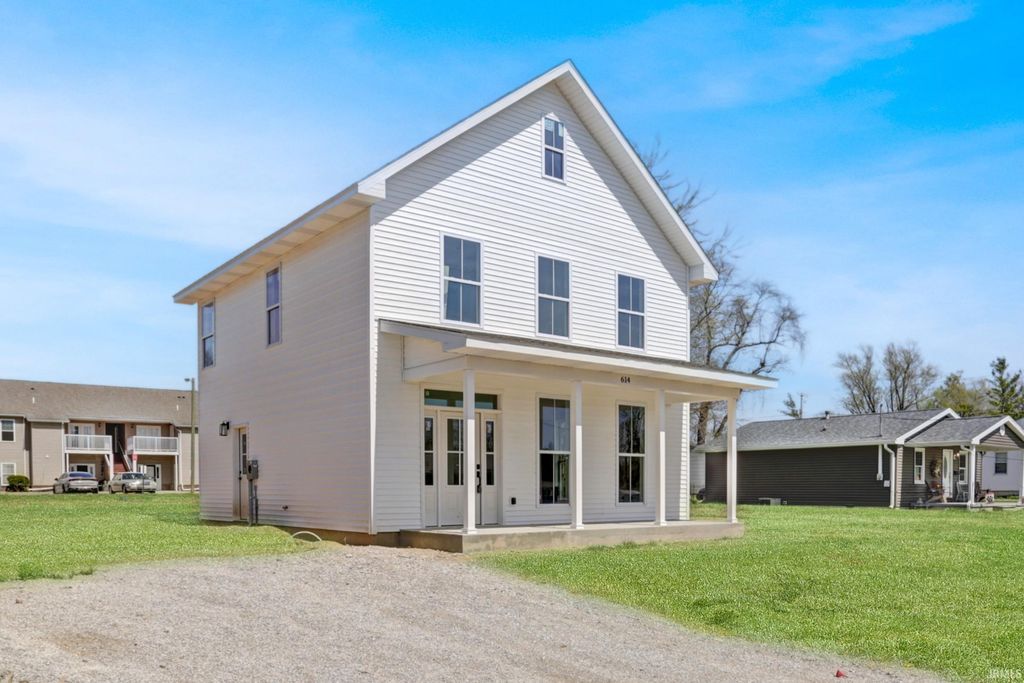 Photo of 614 E Emerson Street, Princeton, IN 47670 (MLS # 202611275)