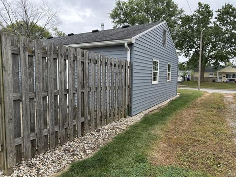 Tiny photo for 1000 Brentwood Drive, Kokomo, IN 46901 (MLS # 202538426)